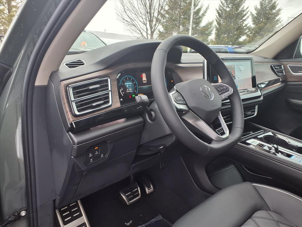 new 2026 Volkswagen Atlas car, priced at $52,779