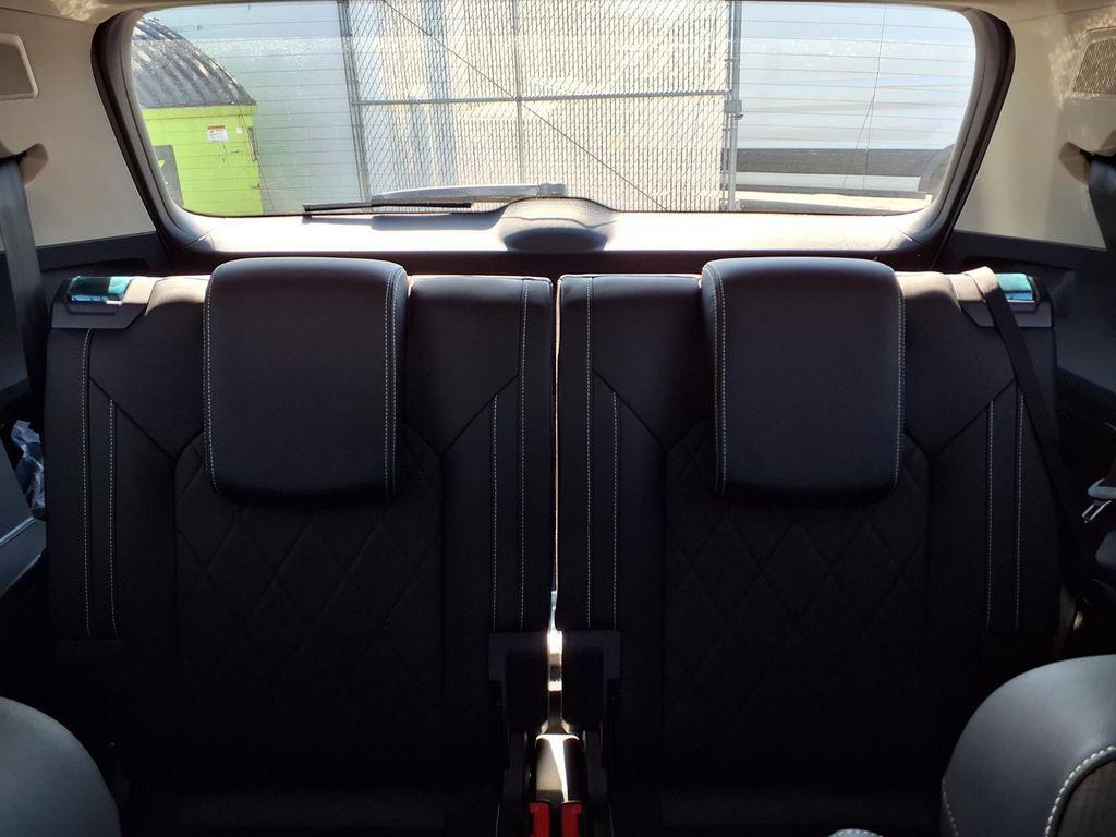 new 2026 Volkswagen Atlas car, priced at $54,312