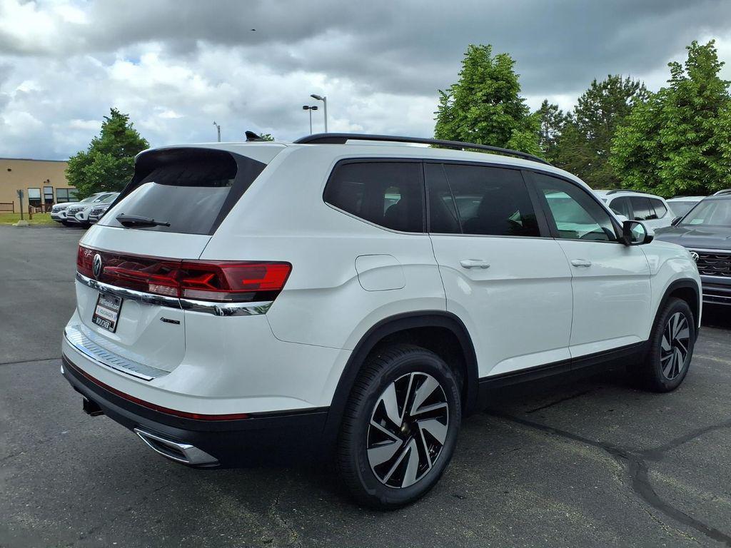 new 2026 Volkswagen Atlas car, priced at $44,013
