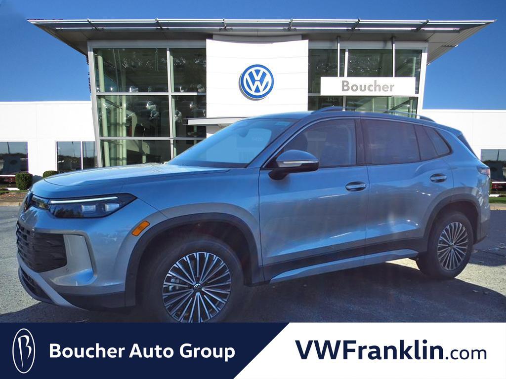 new 2026 Volkswagen Tiguan car, priced at $32,553