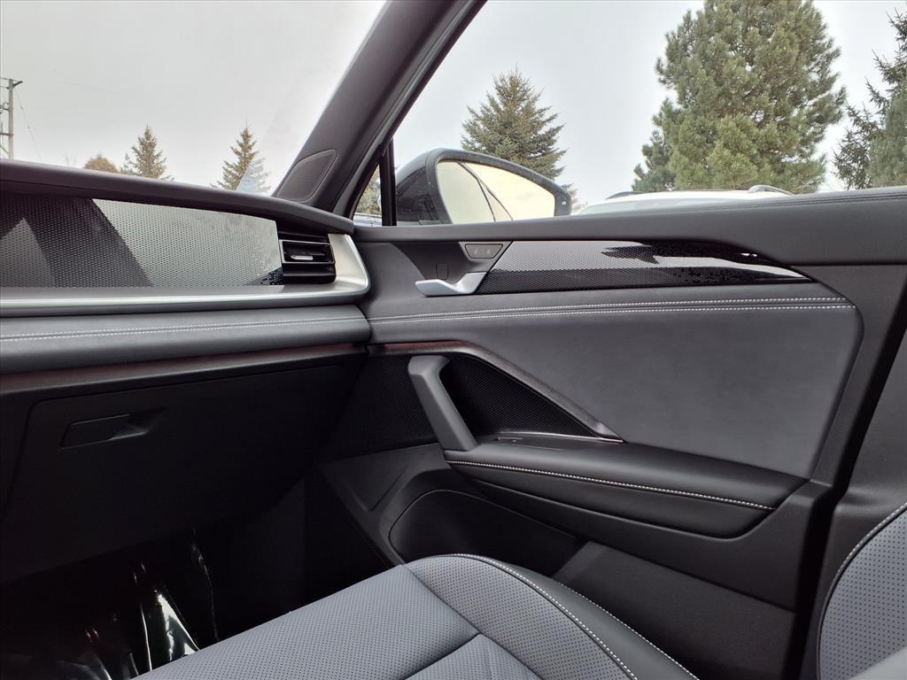 new 2026 Volkswagen Tiguan car, priced at $39,291