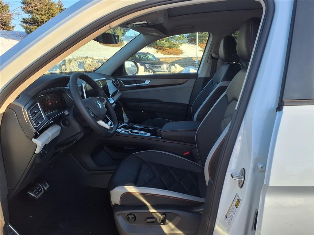 new 2026 Volkswagen Atlas car, priced at $47,264