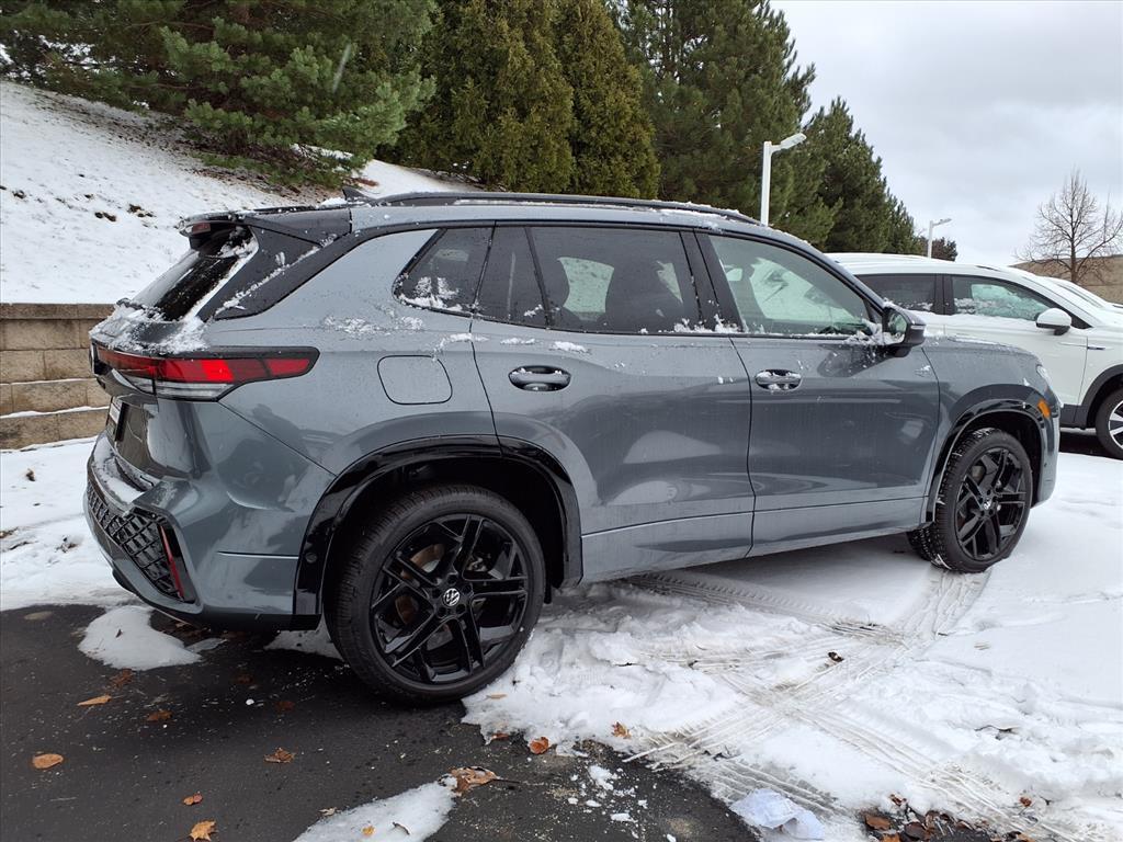 new 2026 Volkswagen Tiguan car, priced at $38,610
