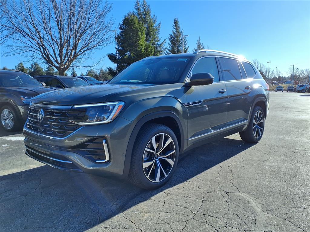 new 2026 Volkswagen Atlas car, priced at $52,779