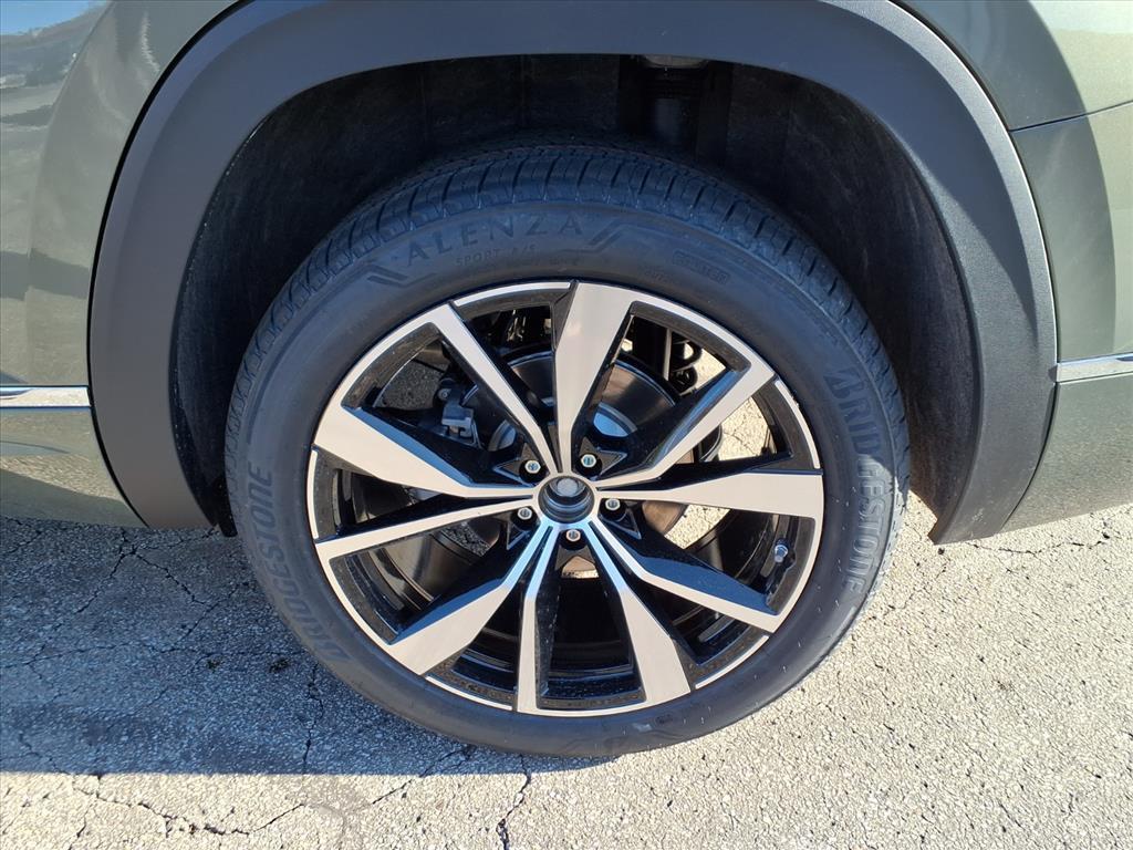 new 2026 Volkswagen Atlas car, priced at $52,779