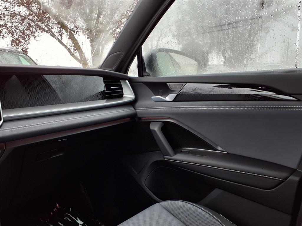 new 2026 Volkswagen Tiguan car, priced at $39,233