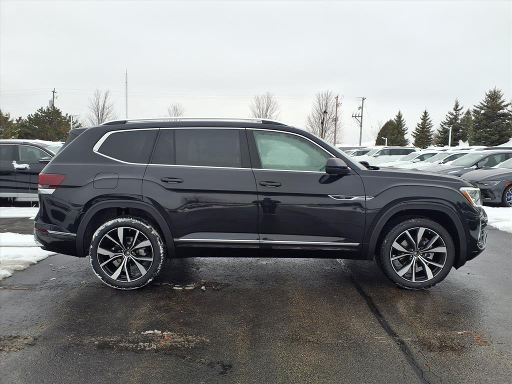 new 2026 Volkswagen Atlas car, priced at $52,181