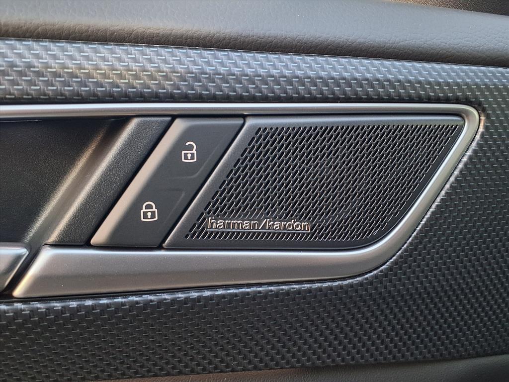 new 2026 Volkswagen Atlas Cross Sport car, priced at $51,969