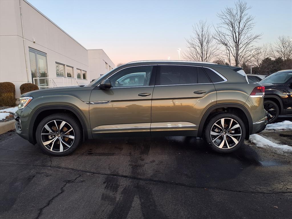 new 2026 Volkswagen Atlas Cross Sport car, priced at $51,969
