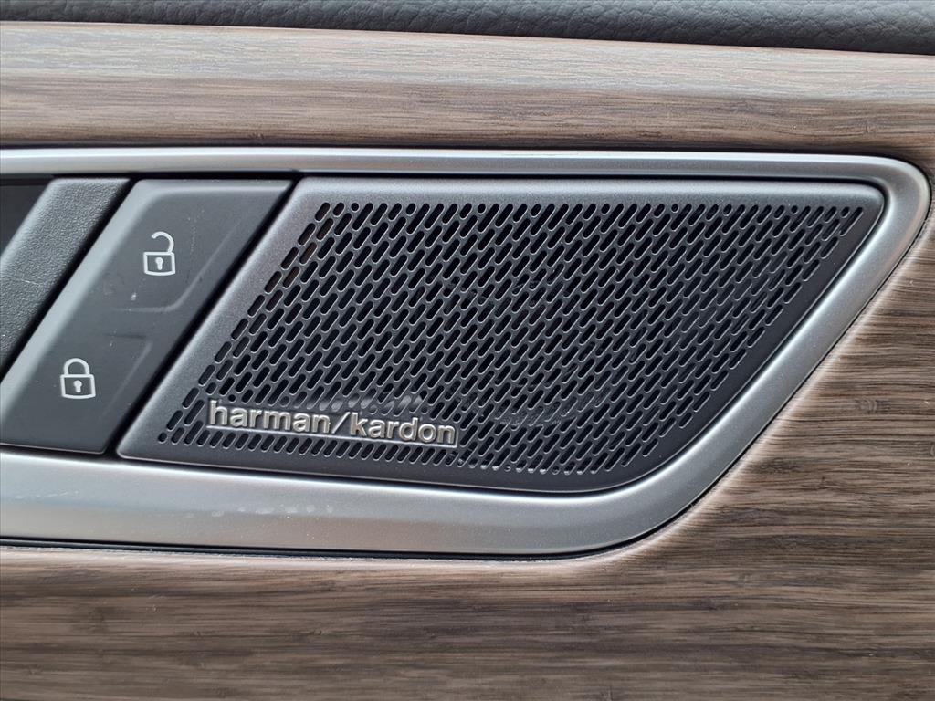 new 2026 Volkswagen Atlas car, priced at $52,181