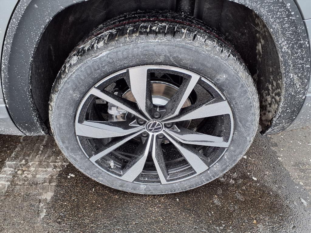 new 2026 Volkswagen Atlas car, priced at $53,181