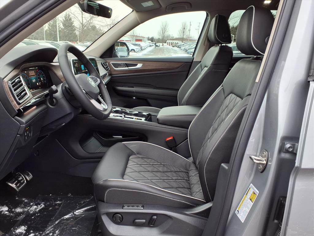 new 2026 Volkswagen Atlas car, priced at $52,181