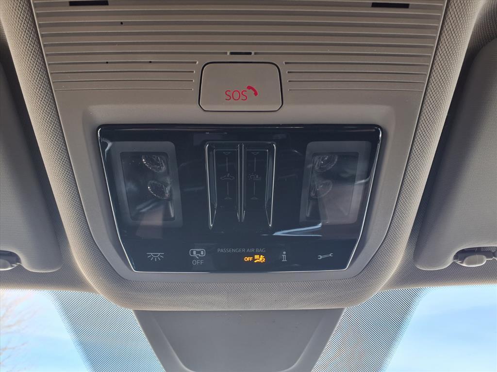 new 2026 Volkswagen Atlas car, priced at $44,010