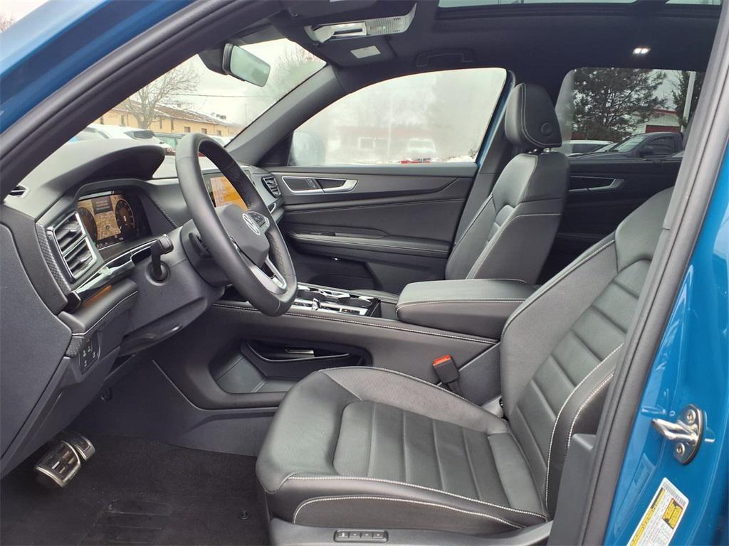 used 2025 Volkswagen Atlas Cross Sport car, priced at $43,490