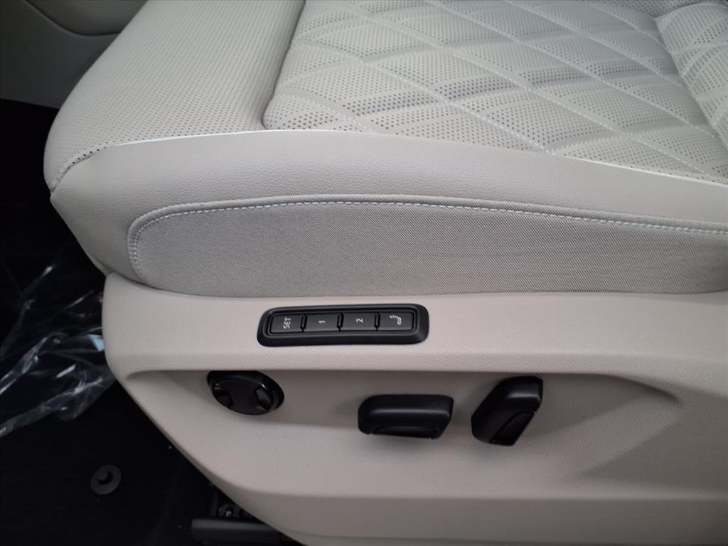 new 2026 Volkswagen Atlas car, priced at $53,216