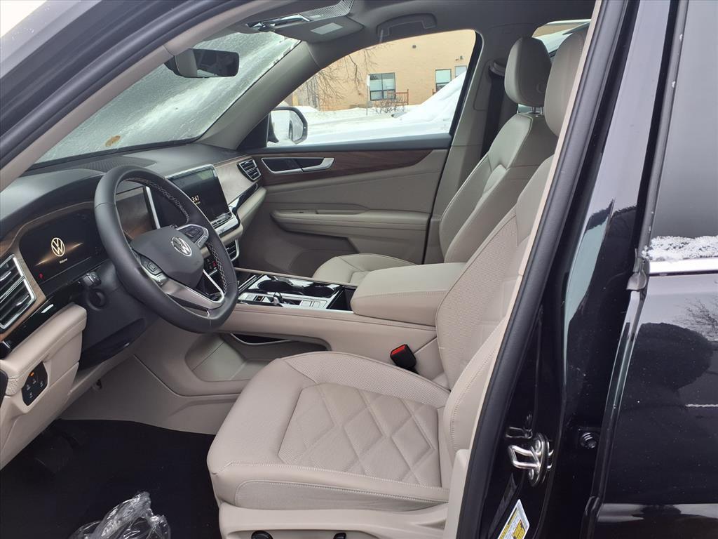 new 2026 Volkswagen Atlas car, priced at $46,620