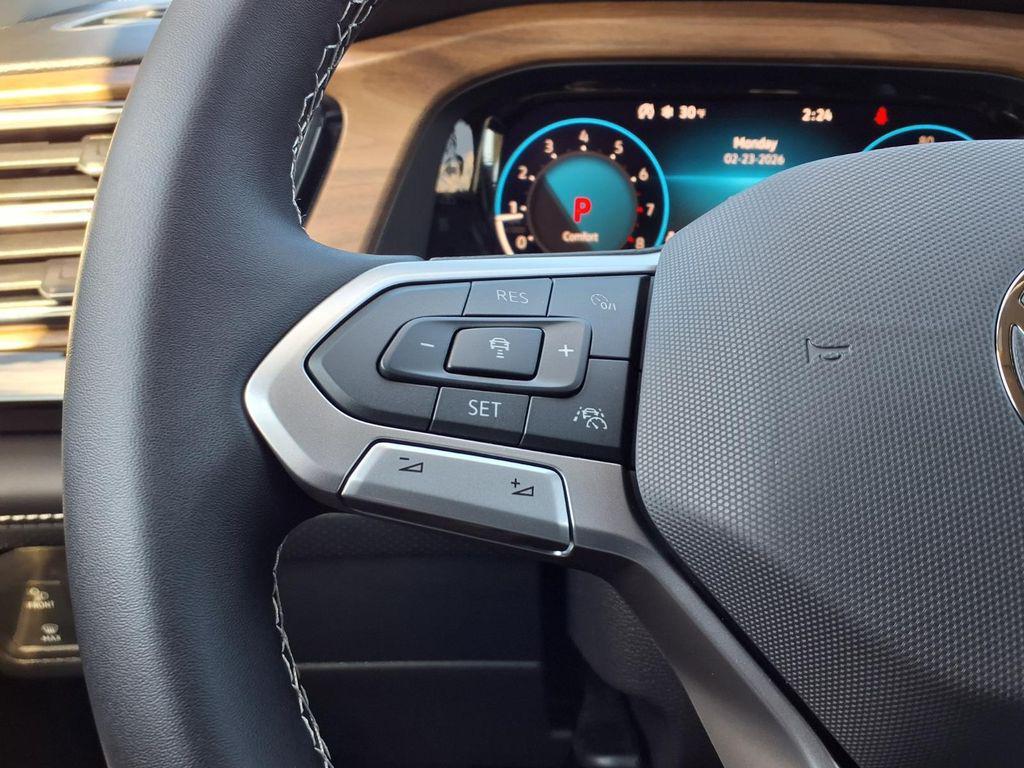 new 2026 Volkswagen Atlas car, priced at $45,076