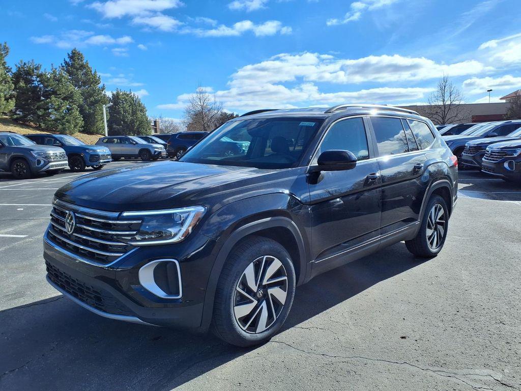 new 2026 Volkswagen Atlas car, priced at $45,076