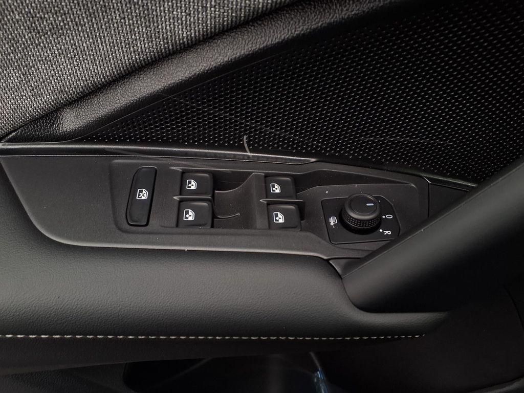 new 2026 Volkswagen Tiguan car, priced at $32,773