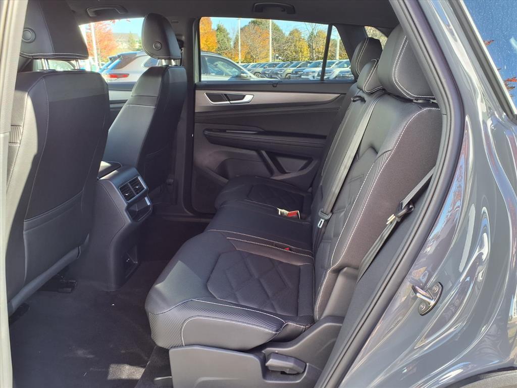 new 2026 Volkswagen Atlas Cross Sport car, priced at $42,299