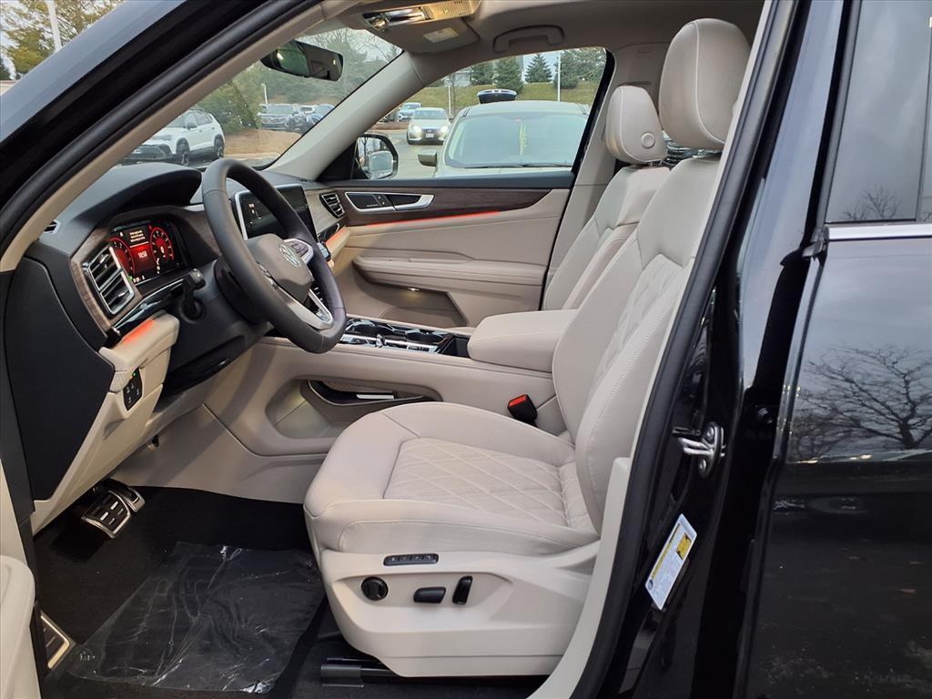 new 2026 Volkswagen Atlas car, priced at $52,181