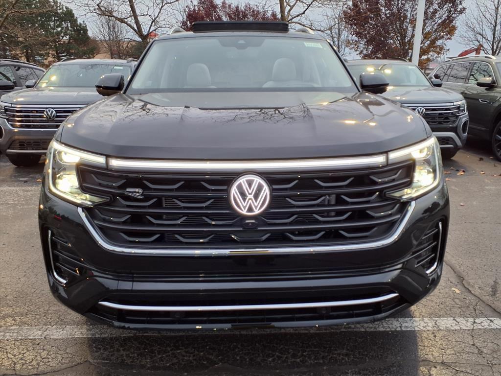 new 2026 Volkswagen Atlas car, priced at $53,181
