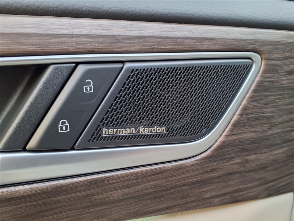 new 2026 Volkswagen Atlas car, priced at $53,216