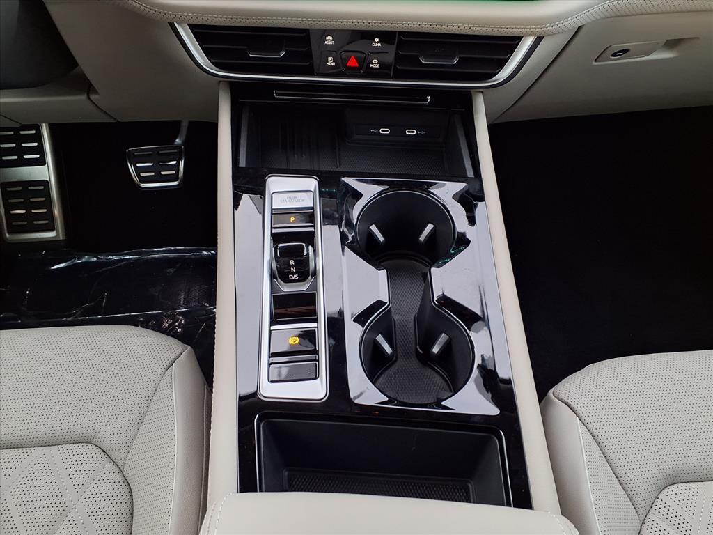 new 2026 Volkswagen Atlas car, priced at $53,216