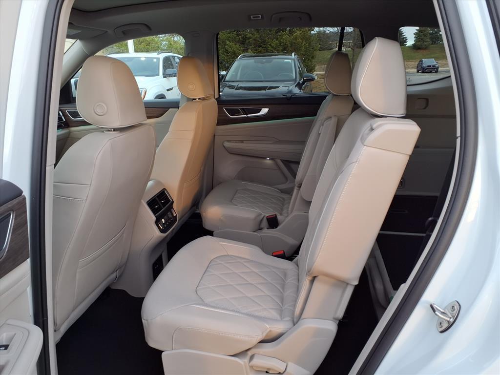 new 2026 Volkswagen Atlas car, priced at $53,216