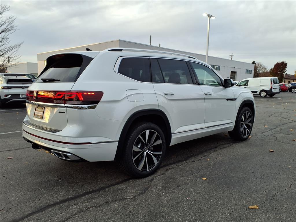 new 2026 Volkswagen Atlas car, priced at $53,216