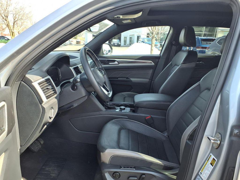 used 2021 Volkswagen Atlas Cross Sport car, priced at $26,850