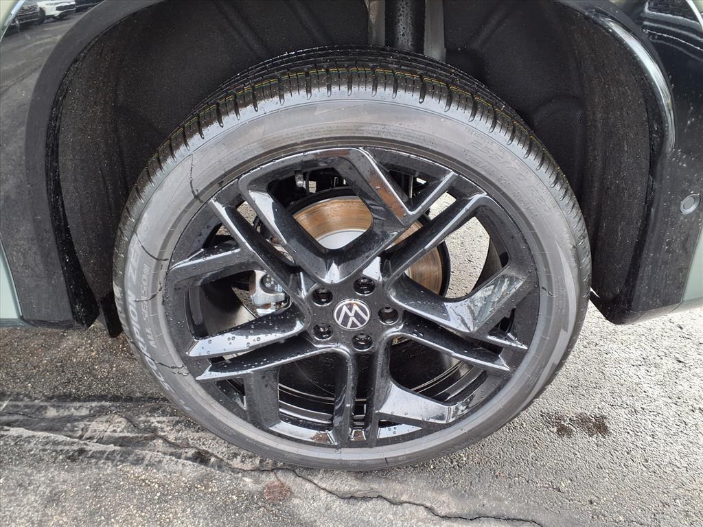 new 2026 Volkswagen Tiguan car, priced at $39,671