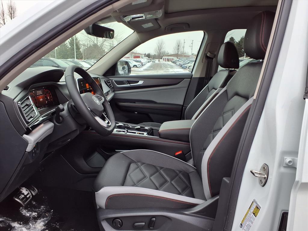 new 2026 Volkswagen Atlas car, priced at $47,862