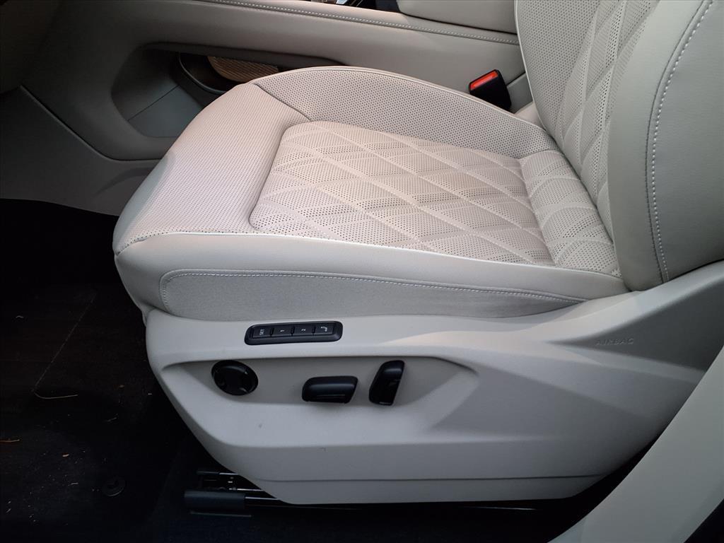 new 2026 Volkswagen Atlas car, priced at $52,779