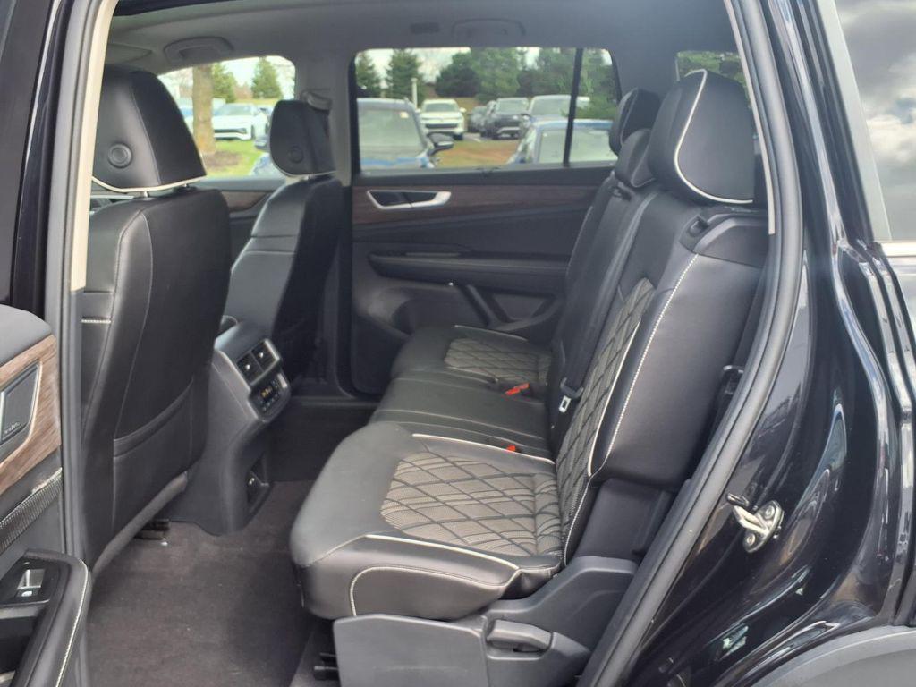 used 2024 Volkswagen Atlas car, priced at $39,999