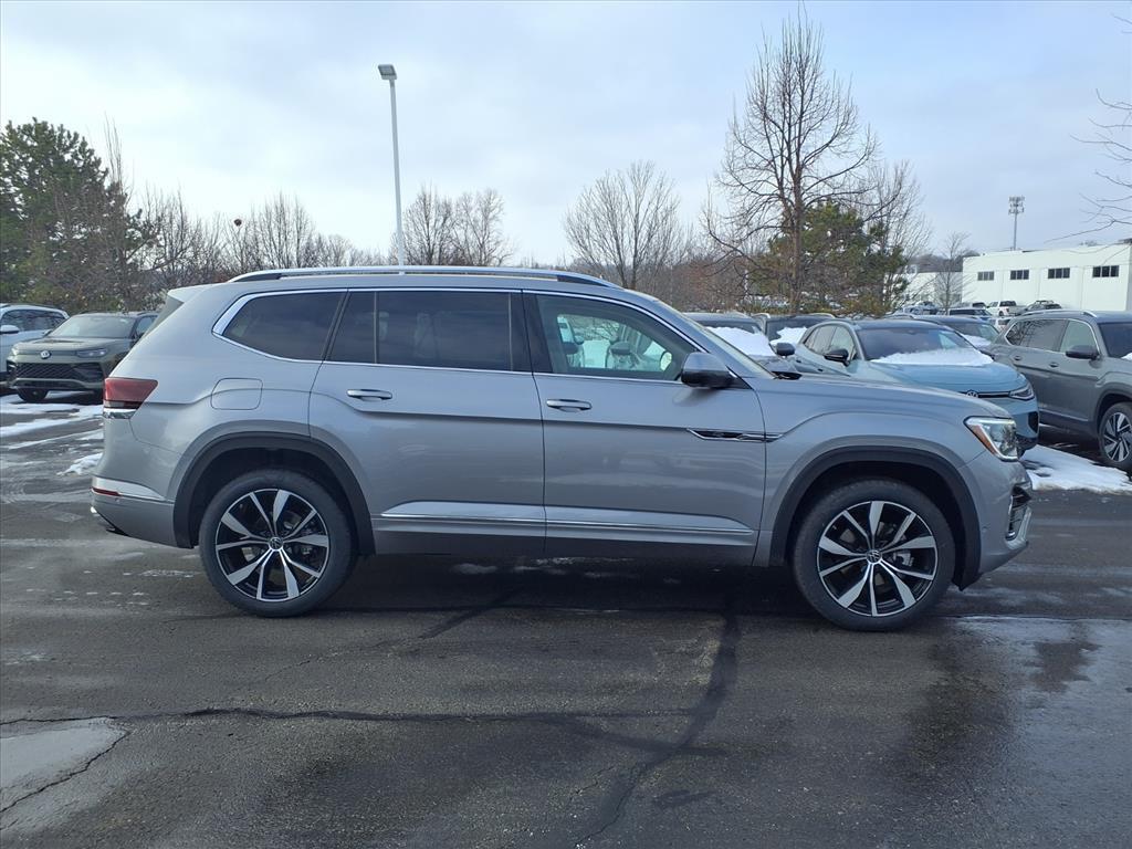 new 2026 Volkswagen Atlas car, priced at $52,181