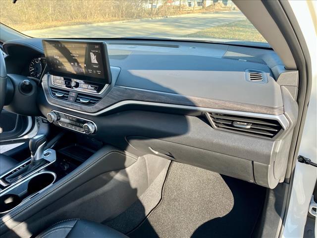 used 2025 Nissan Altima car, priced at $29,995