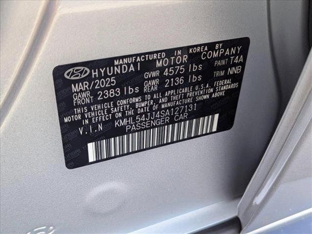 new 2025 Hyundai Sonata Hybrid car, priced at $38,027