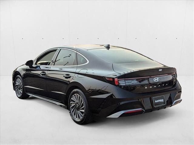 new 2025 Hyundai Sonata Hybrid car, priced at $31,750