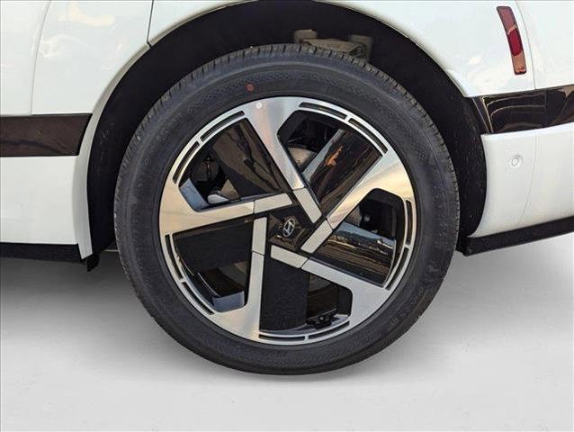 new 2026 Hyundai IONIQ 9 car, priced at $77,920