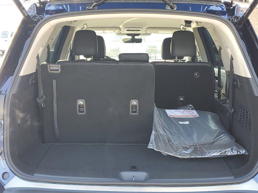 new 2026 Nissan Pathfinder car, priced at $44,681