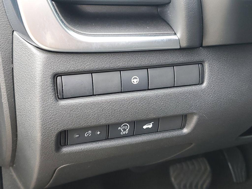 used 2024 Nissan Rogue car, priced at $22,283