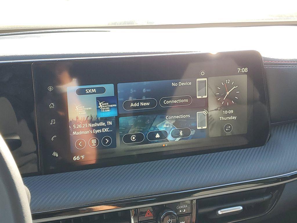 new 2025 Nissan Kicks car, priced at $29,294