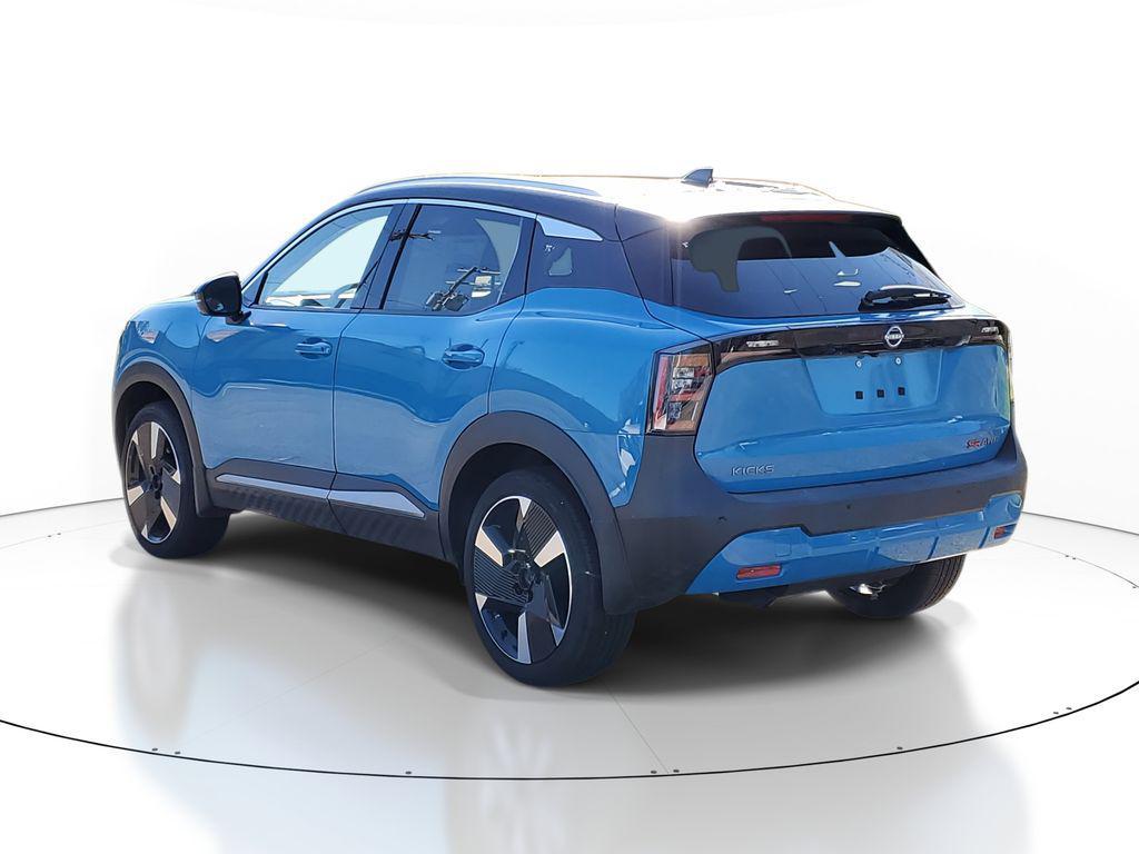 new 2025 Nissan Kicks car, priced at $29,294