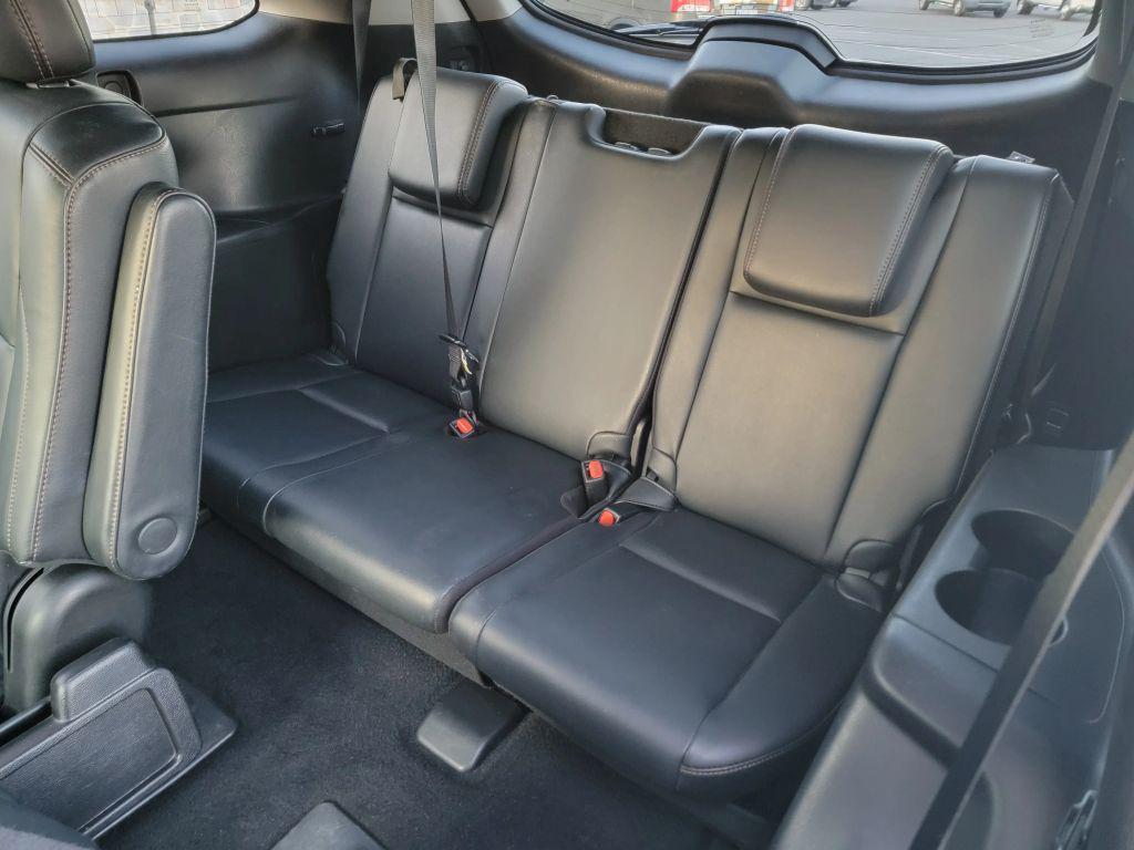 2018 Blizzard Pearl Toyota Highlander