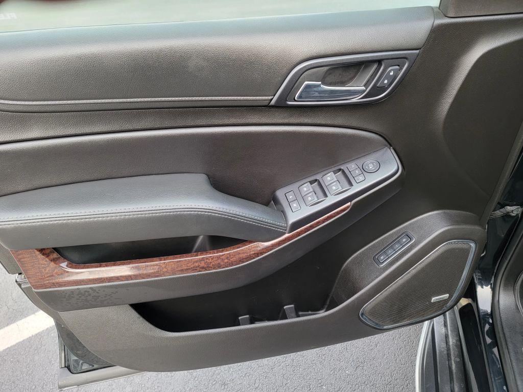 used 2019 GMC Yukon XL car, priced at $28,987