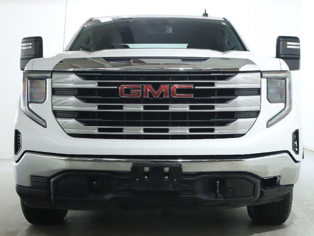 used 2022 GMC Sierra 1500 car, priced at $37,600