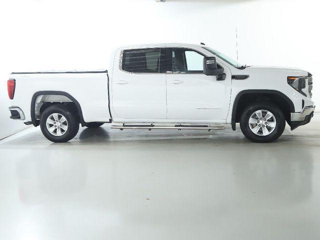 used 2022 GMC Sierra 1500 car, priced at $37,600