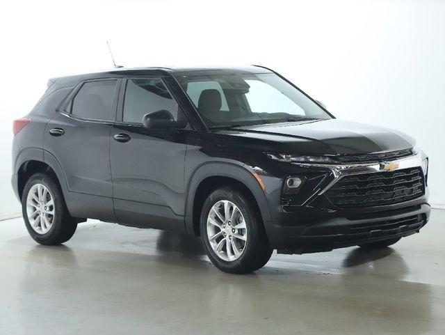 used 2025 Chevrolet TrailBlazer car, priced at $20,000