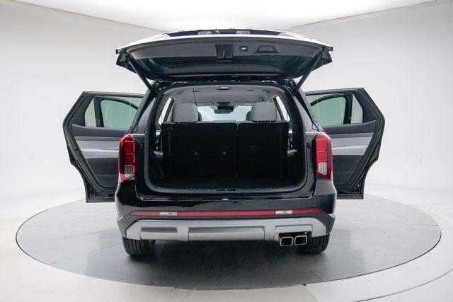 used 2025 Hyundai Palisade car, priced at $35,840